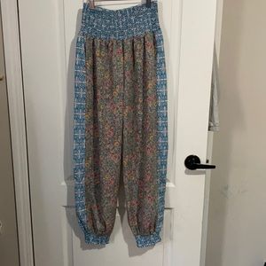 Easel boho pants